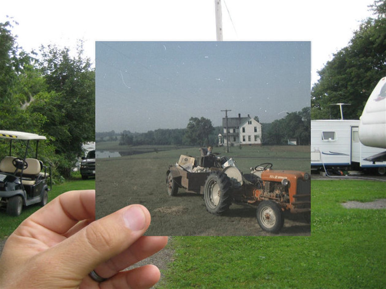 VintageCampgroundTractor